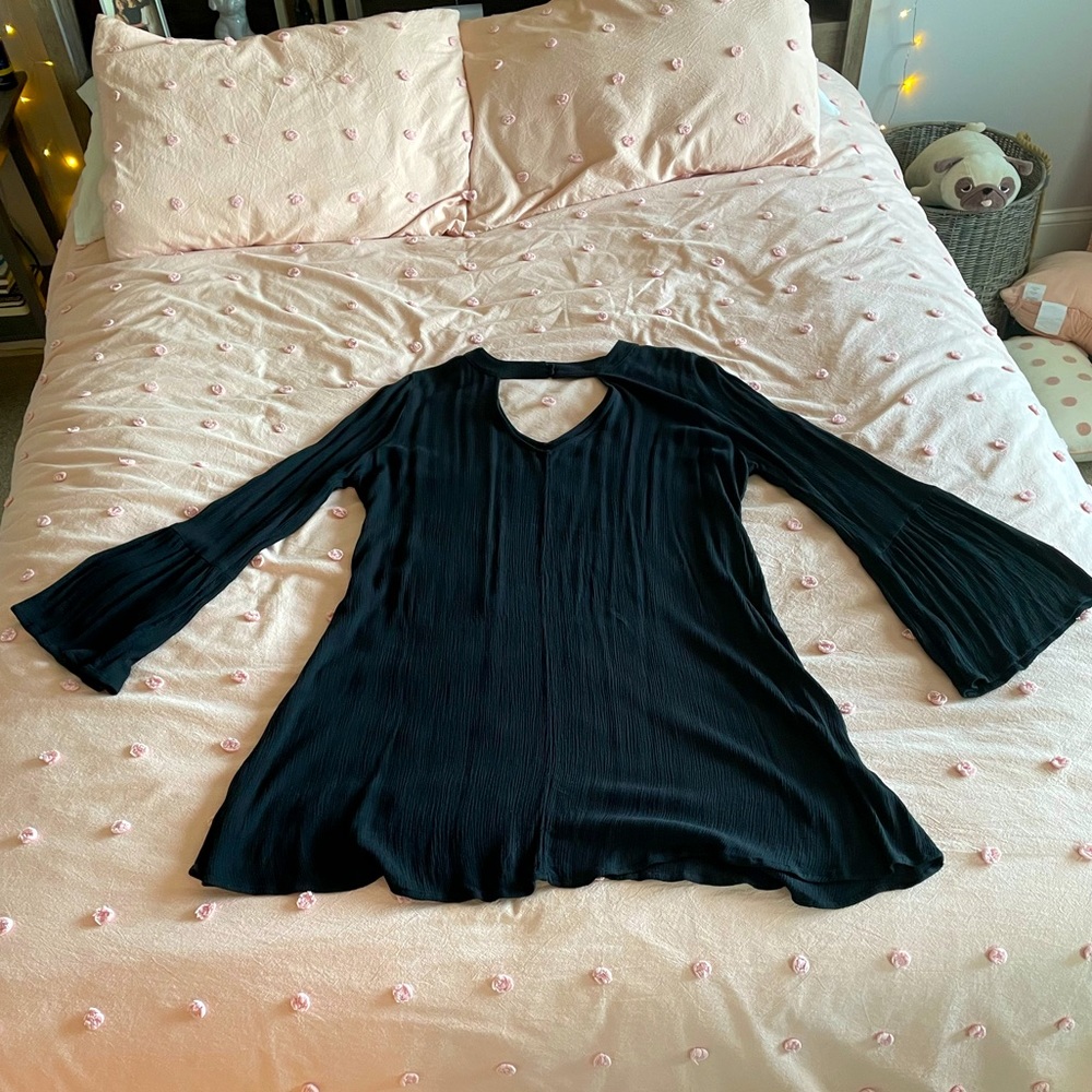 Black Bell Sleeve Shift Dress